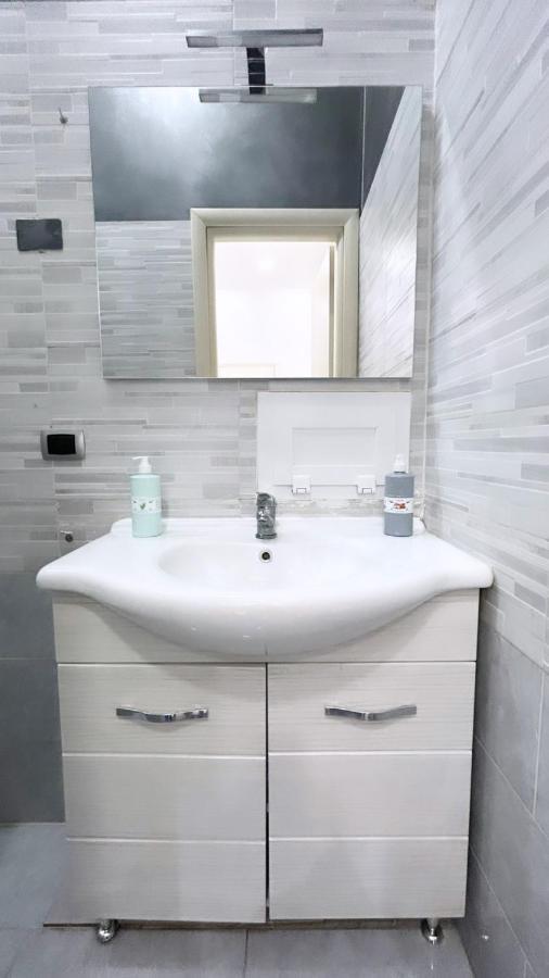 Da Concettina House Apartment Наполи Екстериор снимка